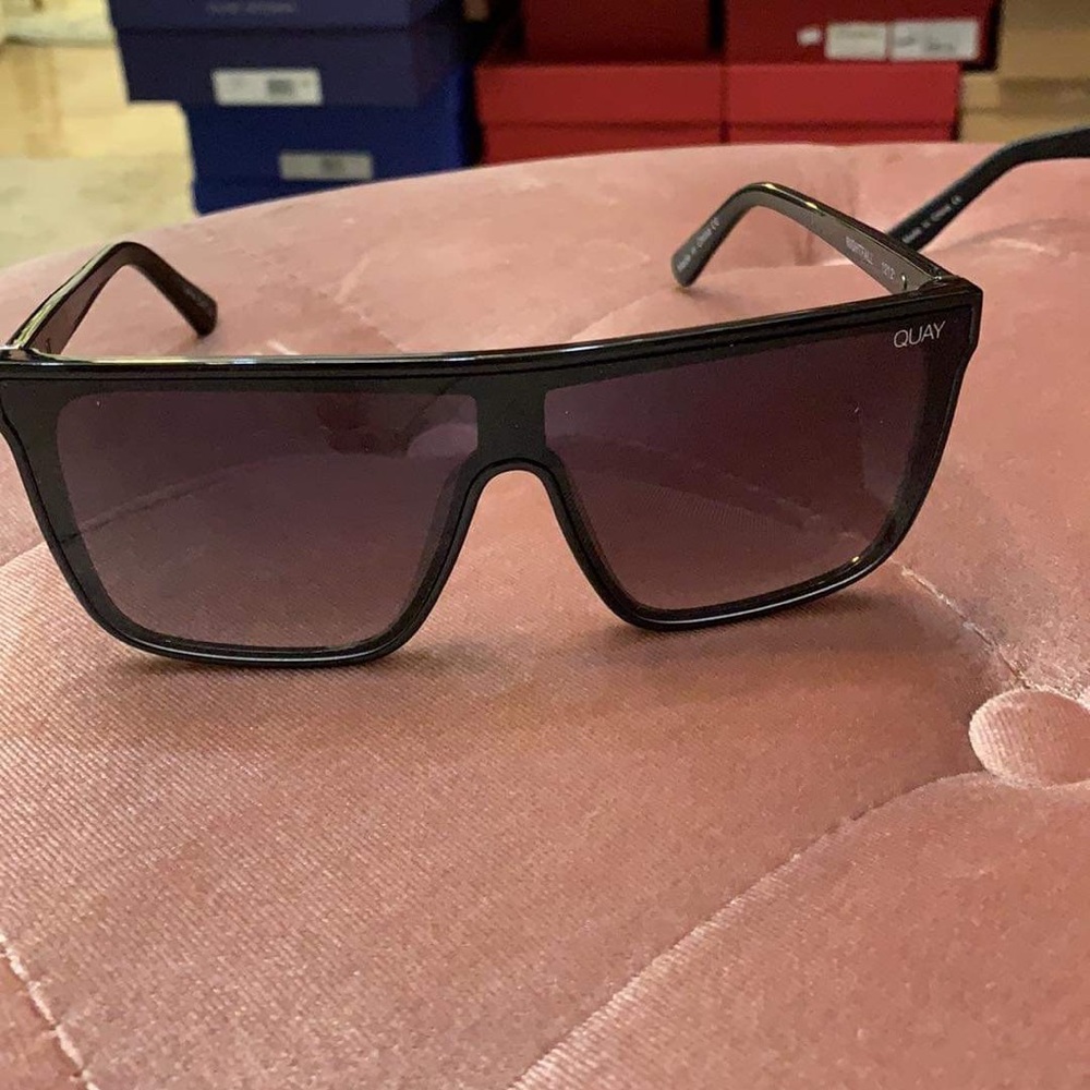 Quay sunglasses
